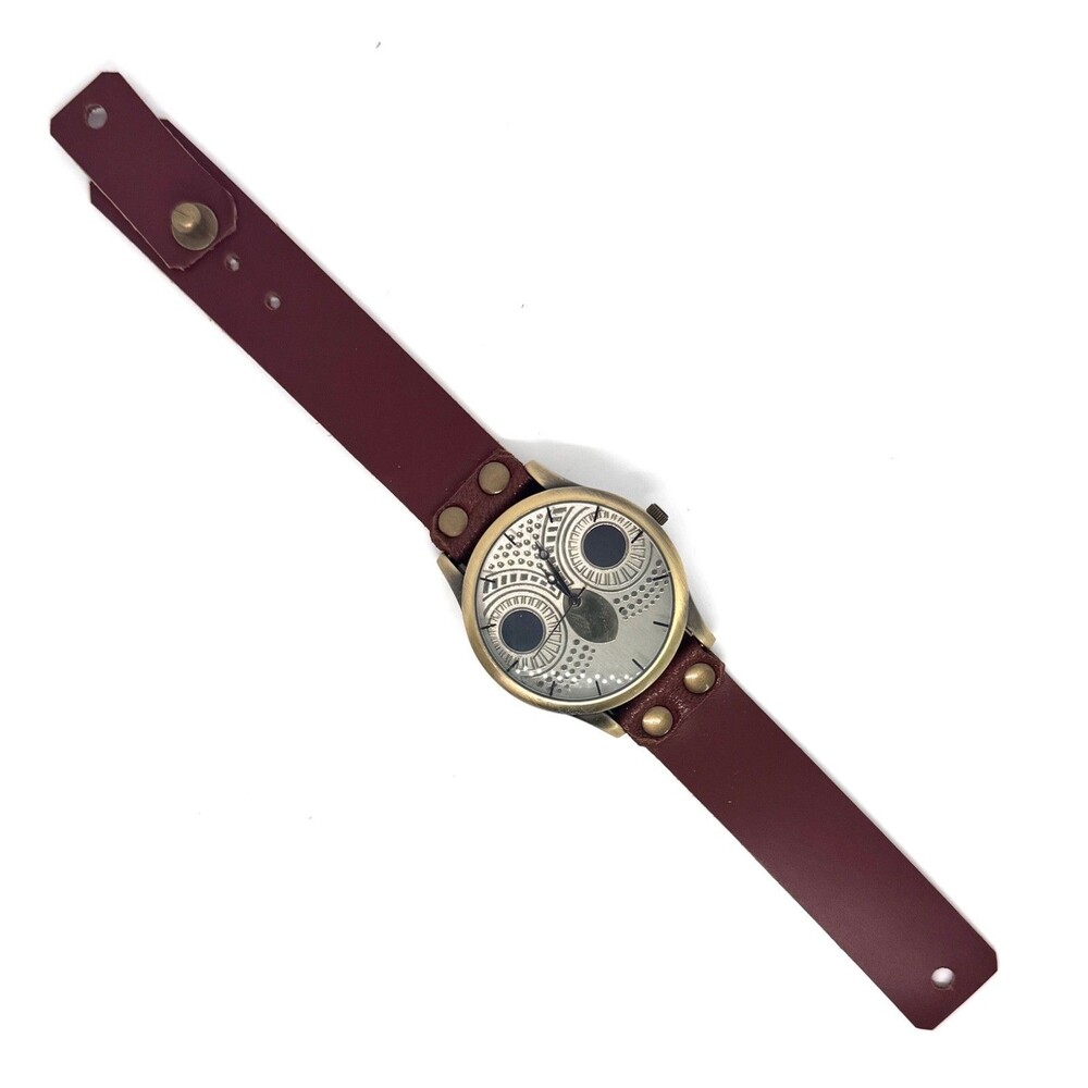 Ladies Watch with Gold Metal Adorable Owl Face and Leather #1142